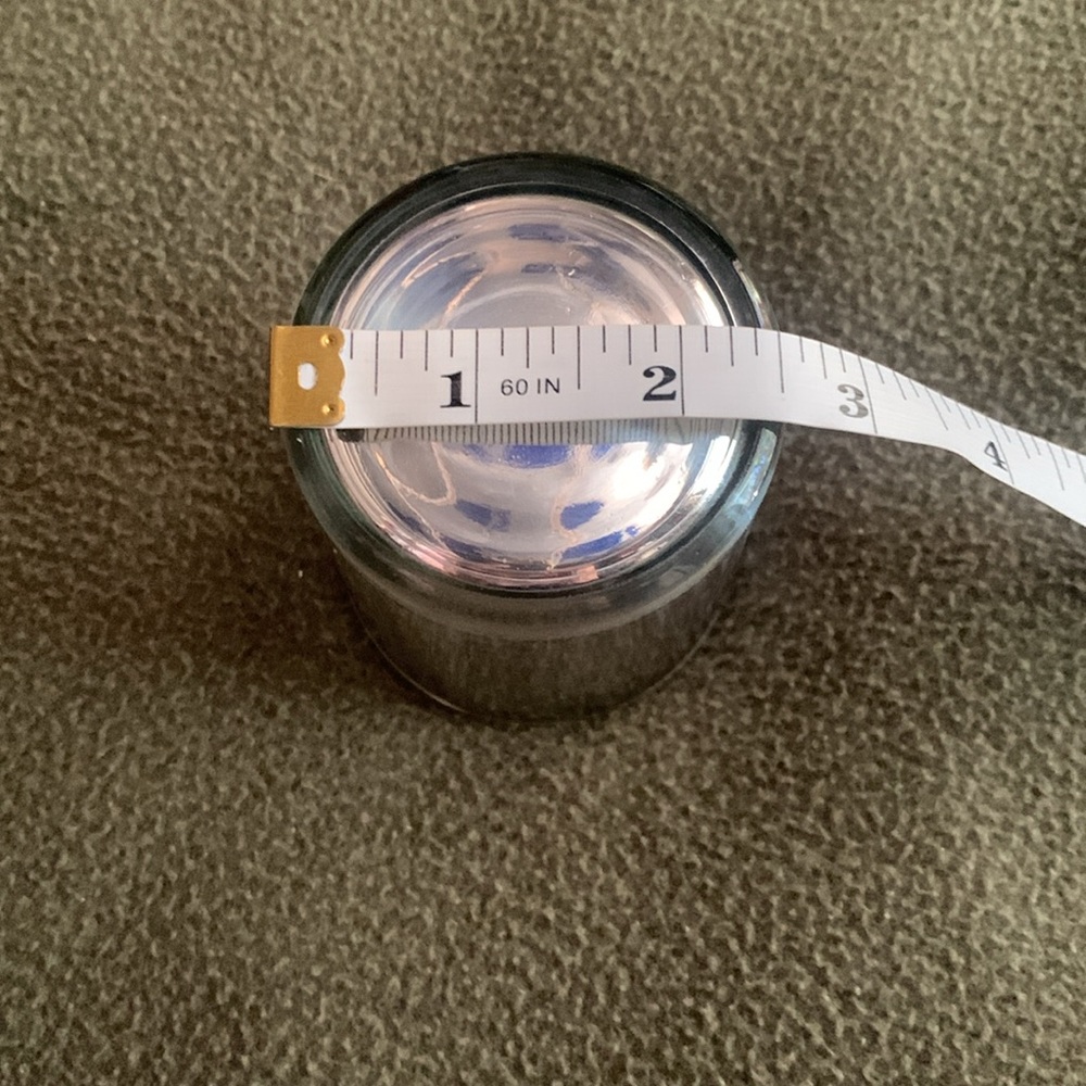 Set of 2 clear glass and silver candle holders. Size approximately 2 1/2” x 3” - Picture 2 of 10